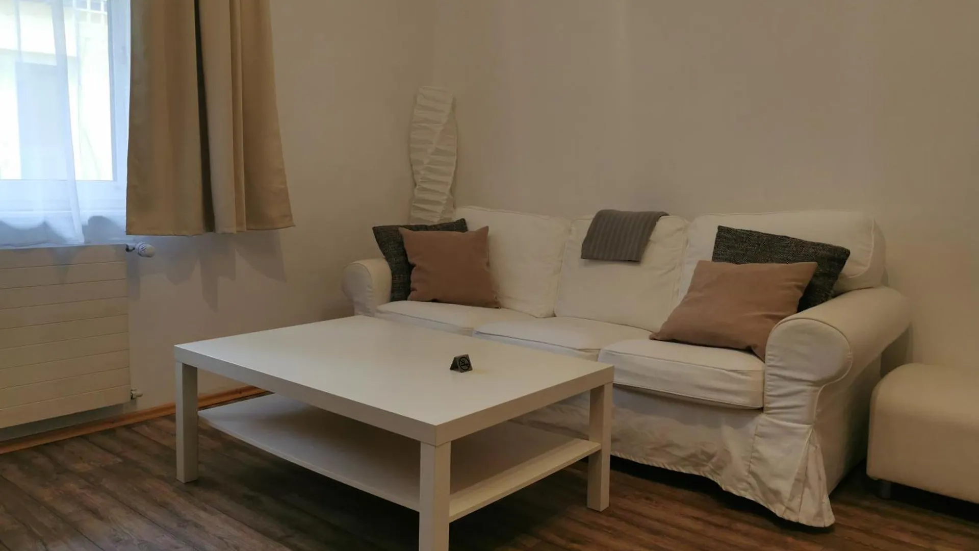 Apartment Ferienunterkuenfte In Sievering Mit Self-Check-In Wien