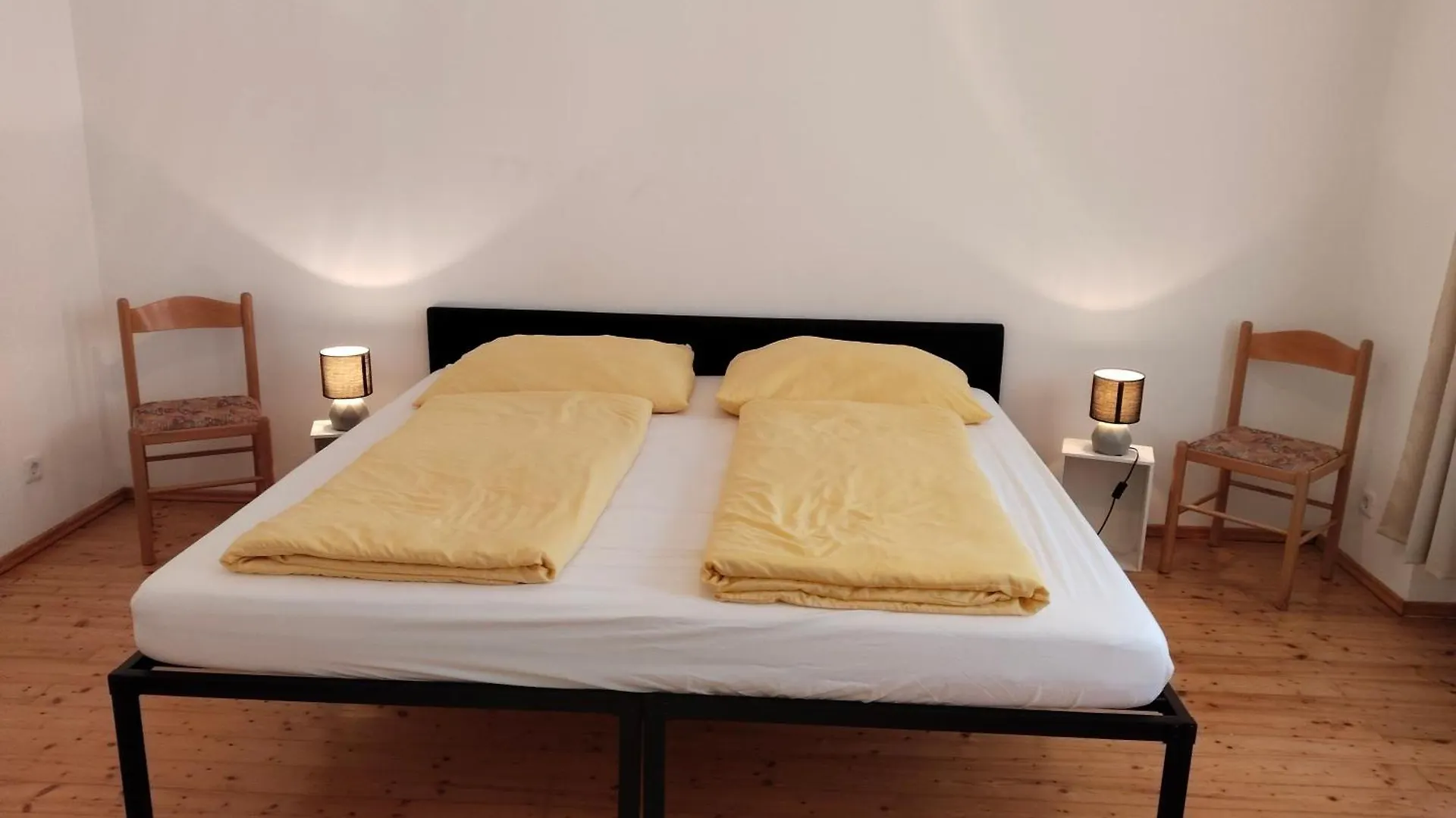 Apartment Ferienunterkuenfte In Sievering Mit Self-Check-In Wien Österreich