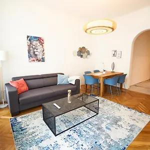  Apartment Trendy 3 Zentral Gelegen